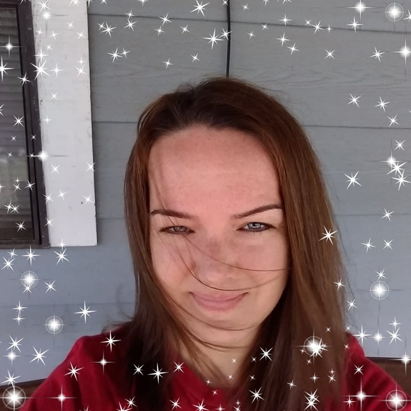 Meet your Posher, Krystal - Picture 1 of 1